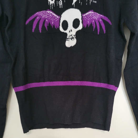 NWT Tim Burtons Corpse Bride x Unique Vintage Sweater Size Xs/S - Picture 6 of 9